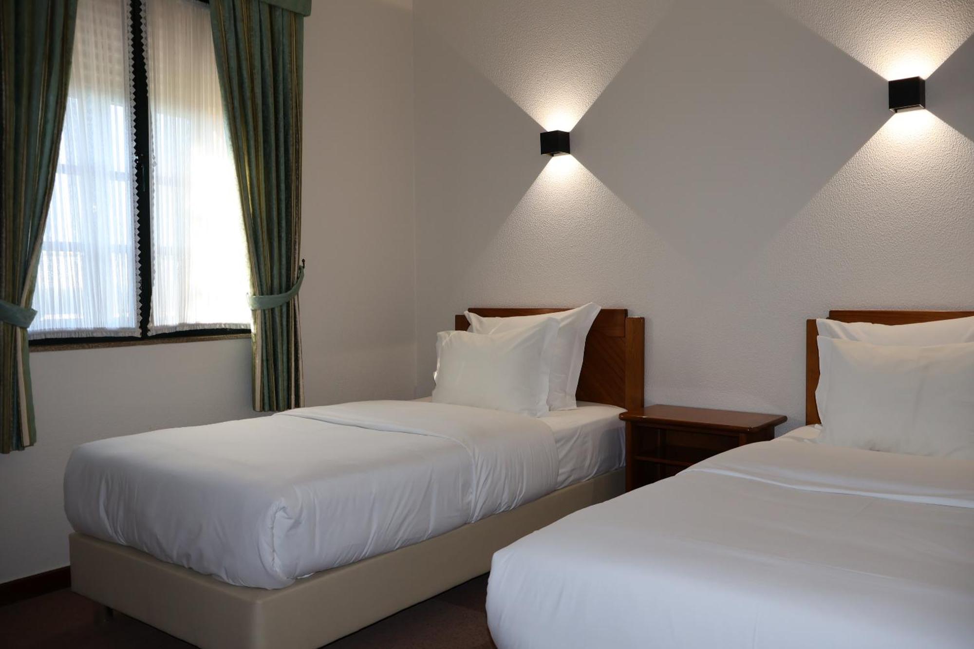 Hotel Santhyago Trofa Room photo